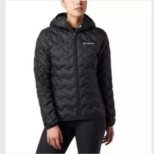 Columbia Women’s Delta Ridge Down Hooded Jacket Black M